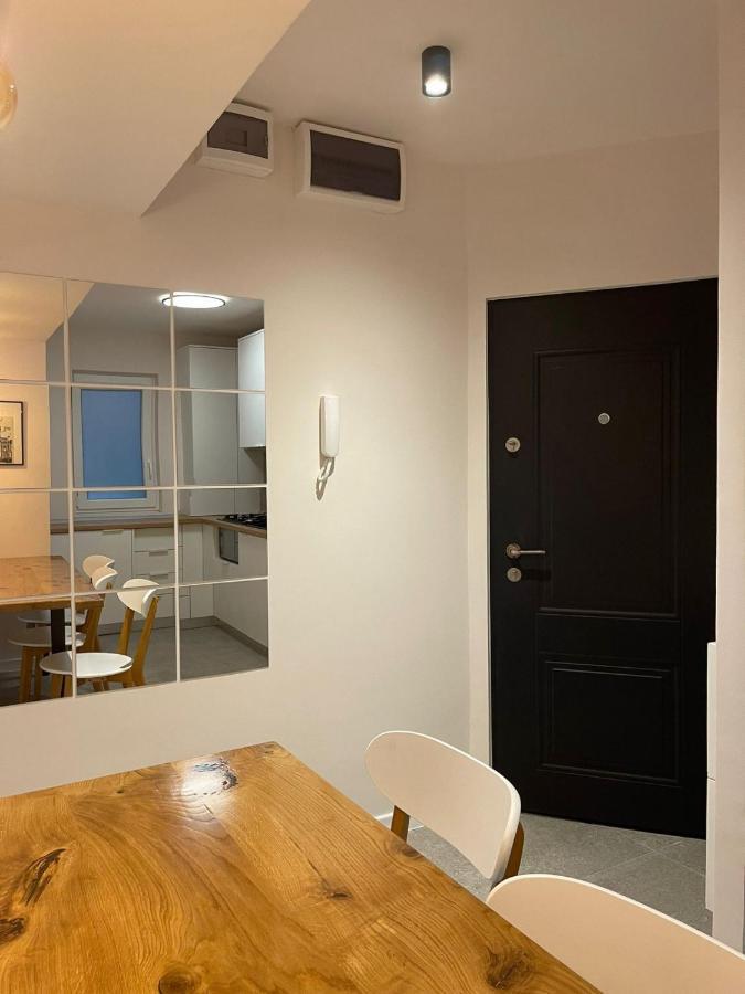 Mony Apartment